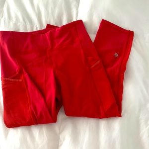 Lululemon capri red leggings
